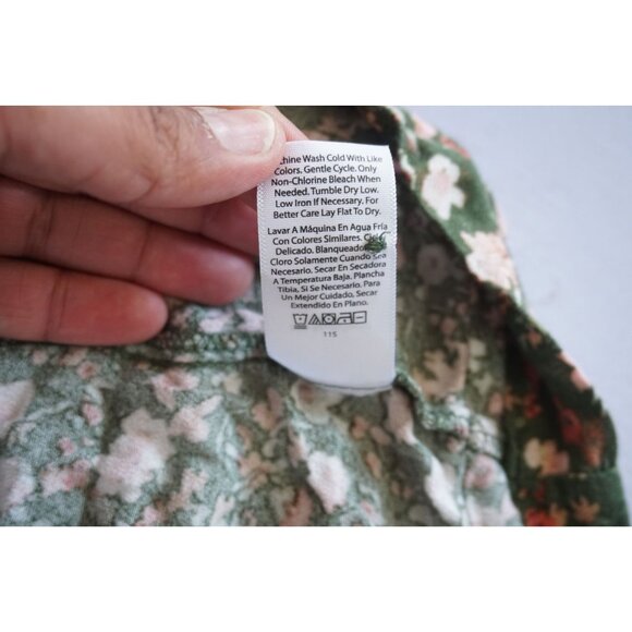 Time And Tru Women Green Floral Blouse – Size S - Picture 5 of 7